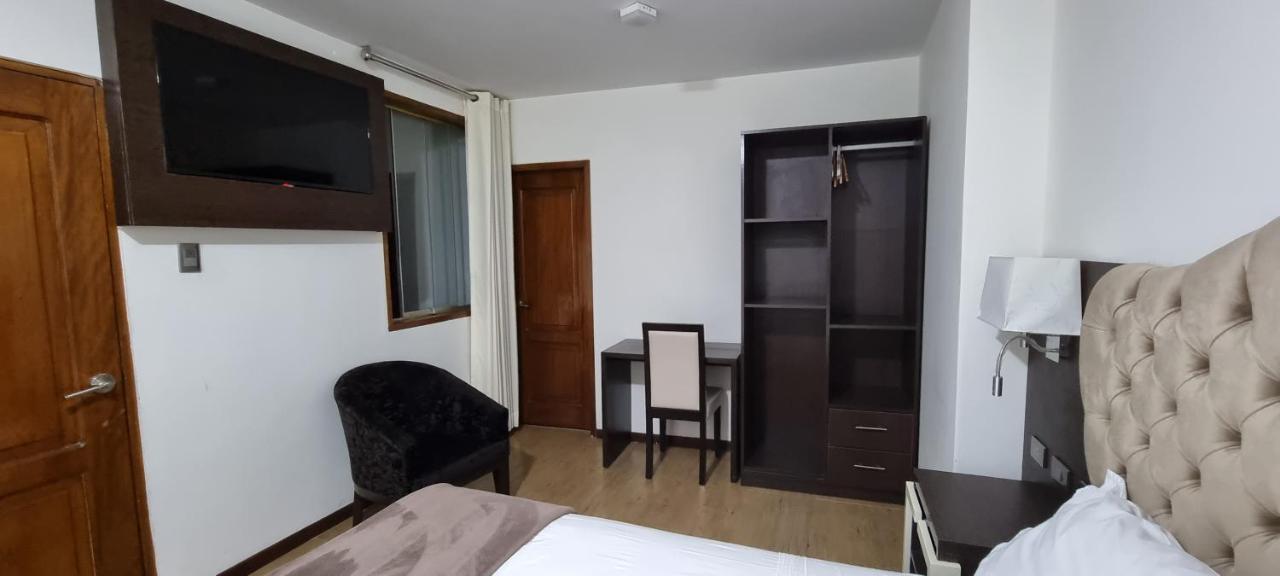 Hotel Imperio Real Trujillo Luaran gambar