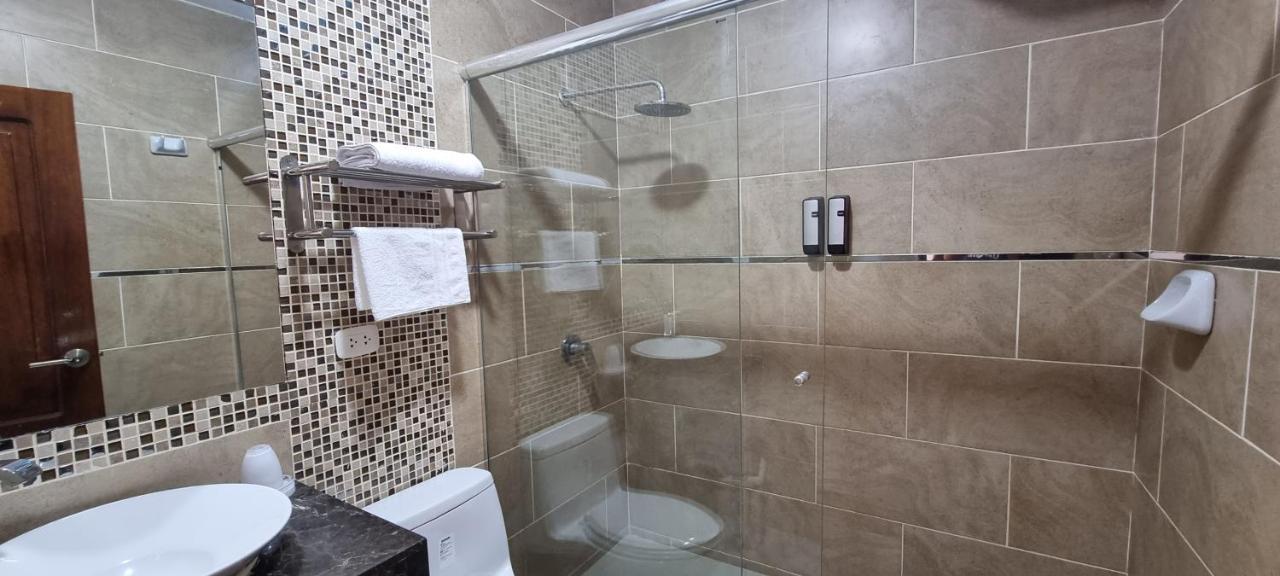 Hotel Imperio Real Trujillo Luaran gambar