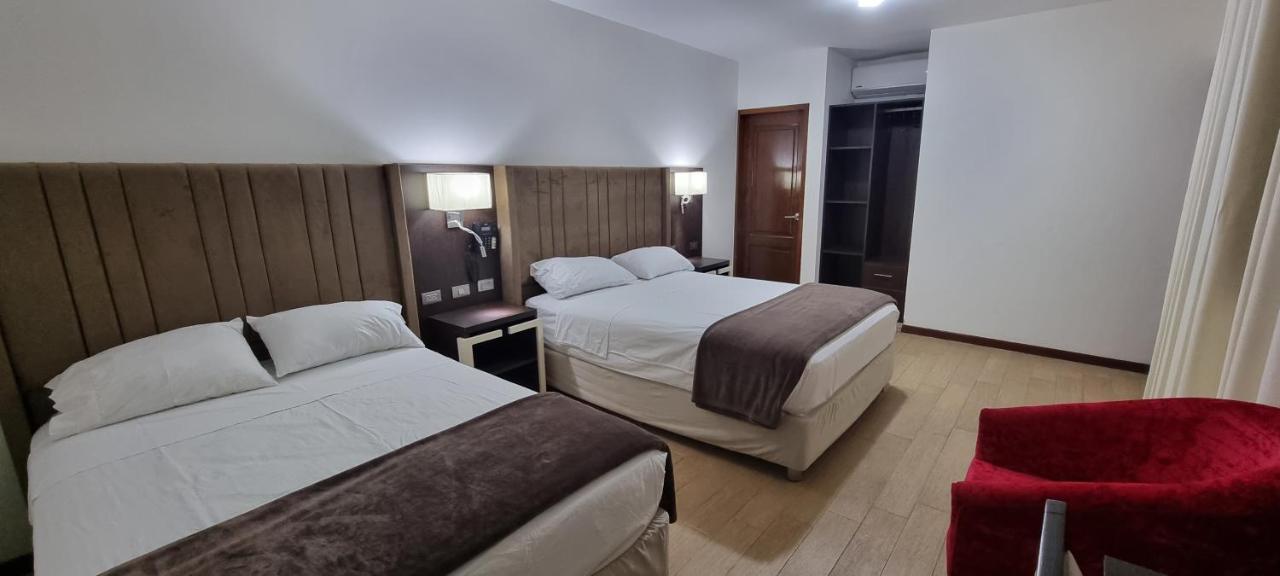 Hotel Imperio Real Trujillo Luaran gambar